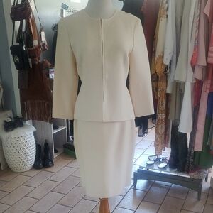 Vintage Oscar de la Renta Cream Pencil Skirt Set, 6P
